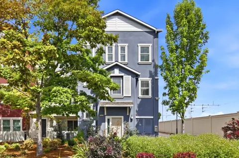 1121 Sierra Madres Ter, San Jose, CA 95126
