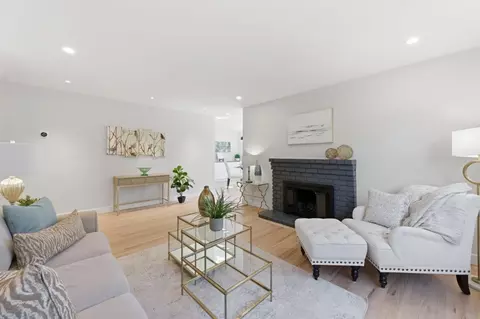 Living - 181 Warwick Dr, Campbell, CA 95008 photo 5 of 5
