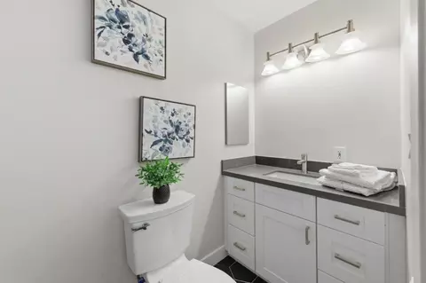 Bath - 181 Warwick Dr, Campbell, CA 95008 photo 2 of 3
