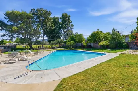 Exterior - 181 Warwick Dr, Campbell, CA 95008 photo 9 of 9