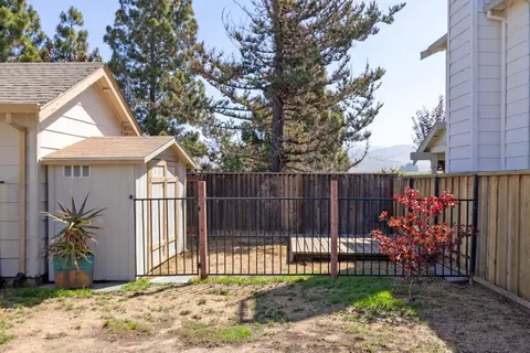Exterior - 1920 Constitution Blvd 20, Salinas, CA 93905 photo 8 of 11