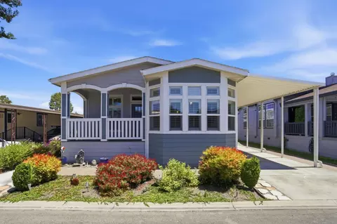 563 Mill Pond Dr 563, San Jose, CA 95125