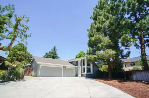 2968 Woodgate Ct, San Jose, CA 95118