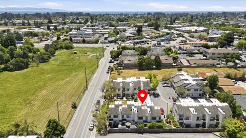 1712 Barrington Ct, Santa Cruz, CA 95065