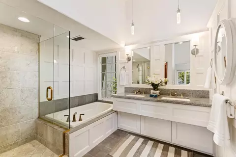 Bath - 28088 Barn Ct, Carmel, CA 93923 photo 1 of 7