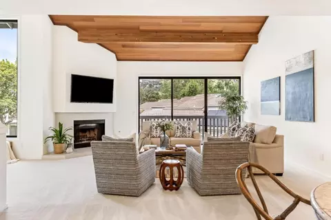 Living - 28088 Barn Ct, Carmel, CA 93923 photo 2 of 7