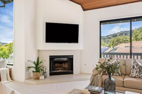 Living - 28088 Barn Ct, Carmel, CA 93923 photo 6 of 7
