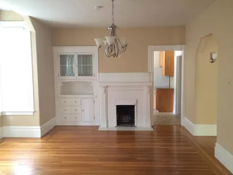 Living - 1405 Central Ave, Alameda, CA 94501 photo 1 of 2