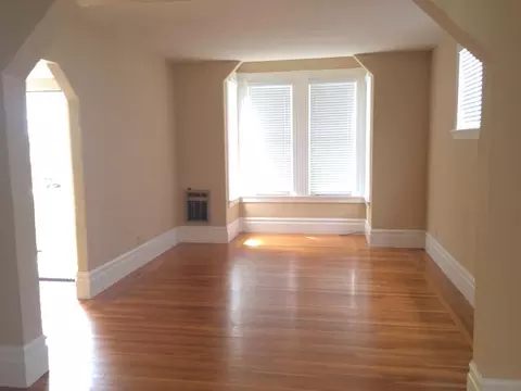 Living - 1405 Central Ave, Alameda, CA 94501 photo 2 of 2