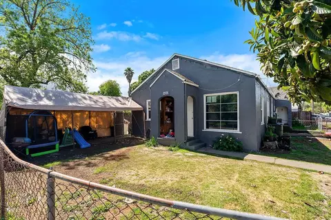 1205 Grand Ave, Santa Rosa, CA 95404