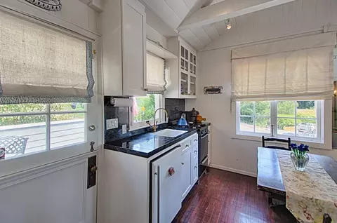 Kitchen - 429 Capitola Ave, Capitola, CA 95010 photo 2 of 4