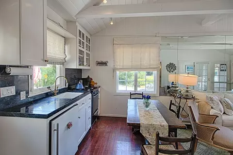 Kitchen - 429 Capitola Ave, Capitola, CA 95010 photo 3 of 4