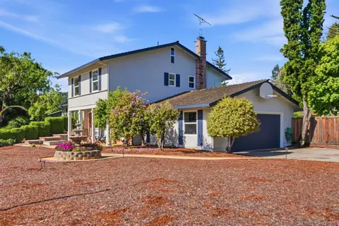 1276 Larch Ave, Moraga, CA 94556
