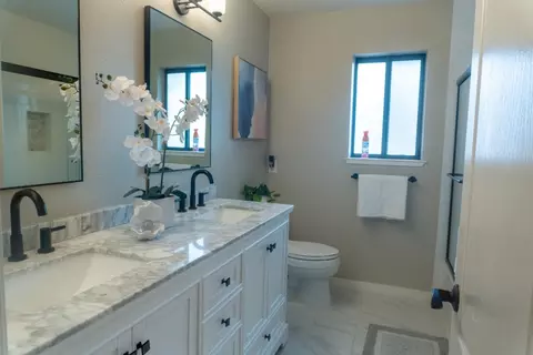 Bath - 1814 Kern Loop, Fremont, CA 94539 photo 2 of 4