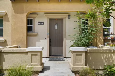 Exterior - 762 Amalfi Loop, Milpitas, CA 95035 photo 1 of 2