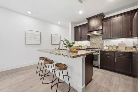 Kitchen - 762 Amalfi Loop, Milpitas, CA 95035 photo 2 of 3