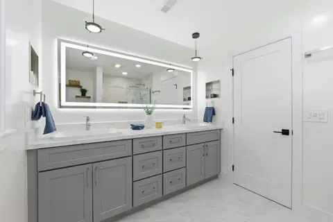 Bath - 764 Lexington St, Milpitas, CA 95035 photo 2 of 11