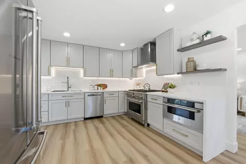 Kitchen - 764 Lexington St, Milpitas, CA 95035 photo 6 of 13