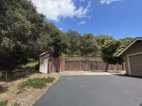 Exterior - 6443 Tustin Rd, Salinas, CA 93907 photo 6 of 19