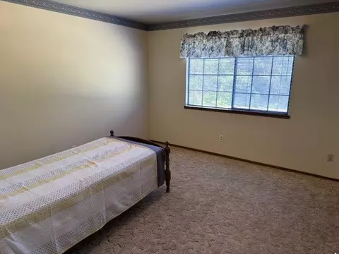 Bedroom - 6443 Tustin Rd, Salinas, CA 93907 photo 3 of 4