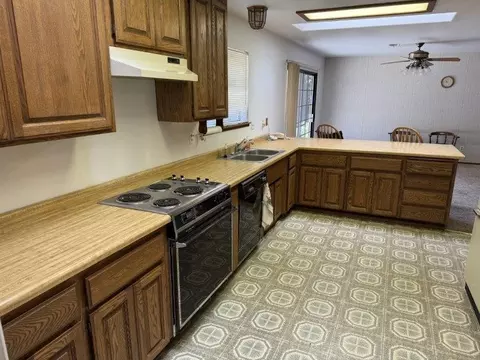 Kitchen - 6443 Tustin Rd, Salinas, CA 93907 photo 1 of 3