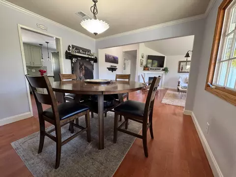 Dining - 8025 Teichman Ct, Prunedale, CA 93907 photo 2 of 2