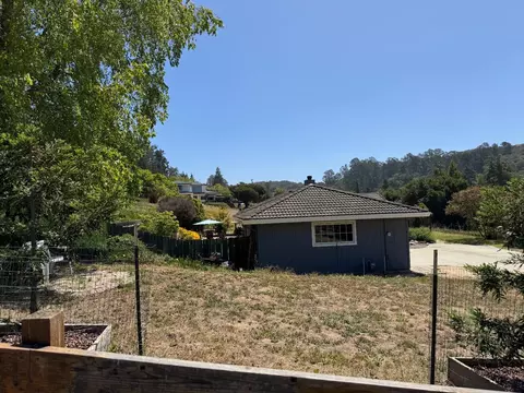 Exterior - 8025 Teichman Ct, Prunedale, CA 93907 photo 6 of 14