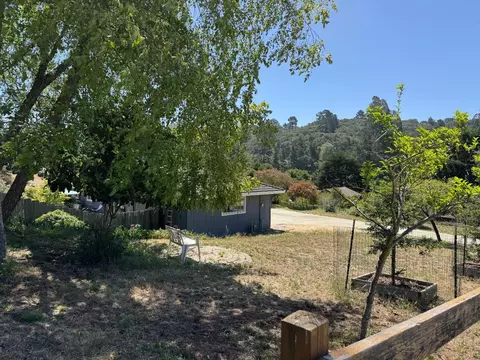 Exterior - 8025 Teichman Ct, Prunedale, CA 93907 photo 7 of 14