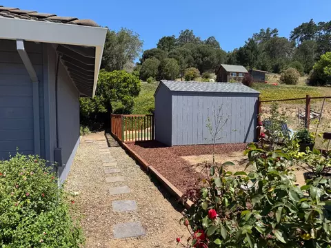 Exterior - 8025 Teichman Ct, Prunedale, CA 93907 photo 12 of 14