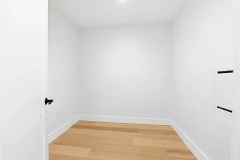 Bedroom - 2753 Mathews St, Berkeley, CA 94702 photo 7 of 7