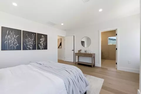 Bedroom - 2753 Mathews St, Berkeley, CA 94702 photo 4 of 7