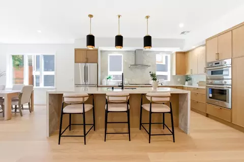 Kitchen - 2753 Mathews St, Berkeley, CA 94702 photo 3 of 6