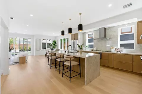 Kitchen - 2753 Mathews St, Berkeley, CA 94702 photo 5 of 6