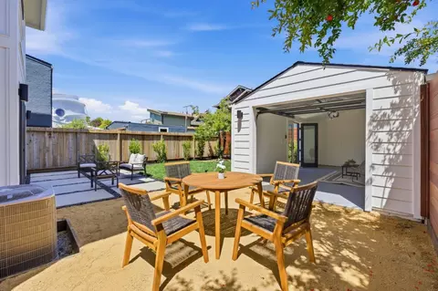 Exterior - 2753 Mathews St, Berkeley, CA 94702 photo 2 of 10
