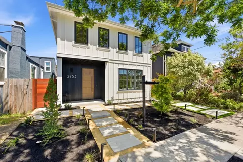 Exterior - 2753 Mathews St, Berkeley, CA 94702 photo 6 of 10