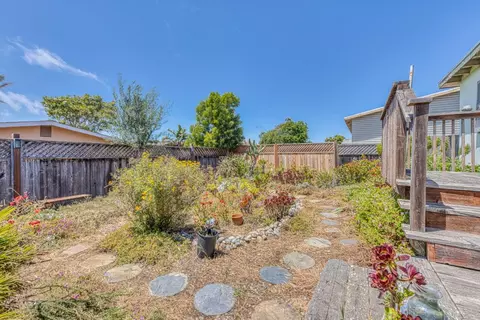 Exterior - 1833 Waring St, Seaside, CA 93955 photo 5 of 6