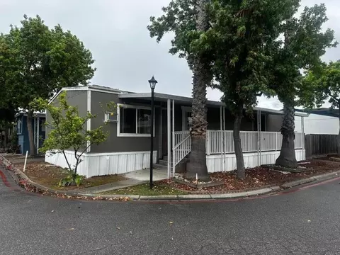 154 El Bosque St 154, San Jose, CA 95134