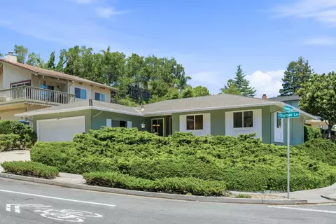 5004 Thurber Ln, Santa Cruz, CA 95065