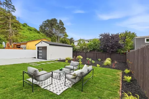 Exterior - 212 Winona Ave, Pacifica, CA 94044 photo 9 of 11