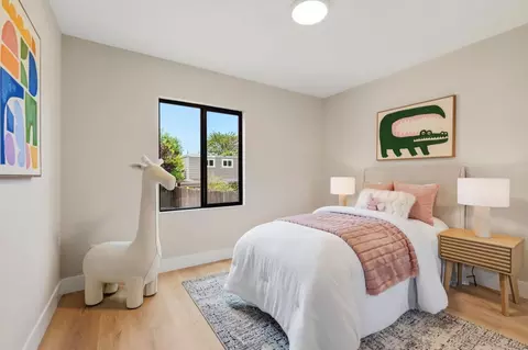 Bedroom - 212 Winona Ave, Pacifica, CA 94044 photo 4 of 8