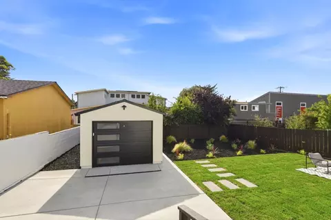 Exterior - 212 Winona Ave, Pacifica, CA 94044 photo 6 of 11