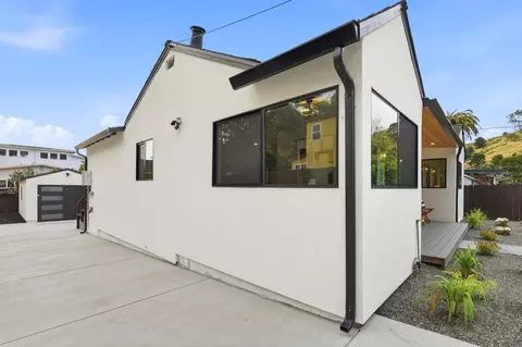 Exterior - 212 Winona Ave, Pacifica, CA 94044 photo 10 of 11