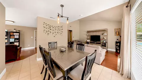 Dining - 1812 Dorset Ln, Modesto, CA 95355 photo 3 of 3