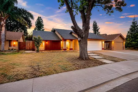Exterior - 1812 Dorset Ln, Modesto, CA 95355 photo 11 of 16