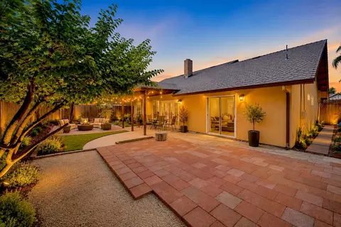 Exterior - 1812 Dorset Ln, Modesto, CA 95355 photo 7 of 16