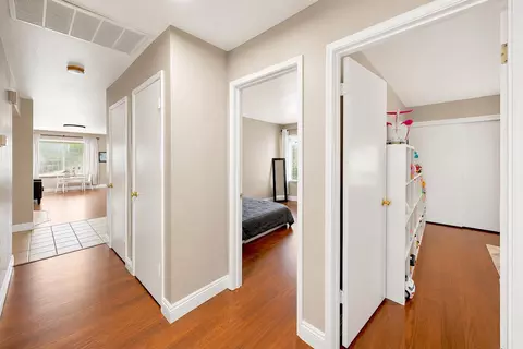 Entry Way - 1812 Dorset Ln, Modesto, CA 95355 photo 2 of 2