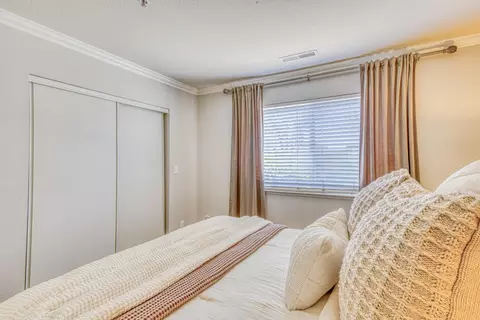 Bedroom - 1066 Eagle Dr, Salinas, CA 93905 photo 5 of 5