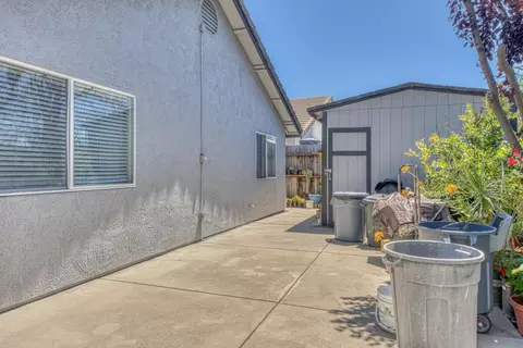 Exterior - 1066 Eagle Dr, Salinas, CA 93905 photo 8 of 10