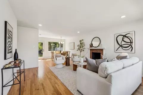 Living - 1404 Flores Dr, Pacifica, CA 94044 photo 1 of 2