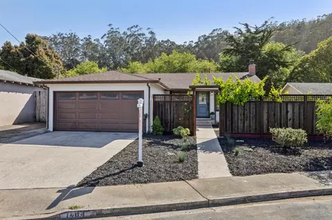 1404 Flores Dr, Pacifica, CA 94044